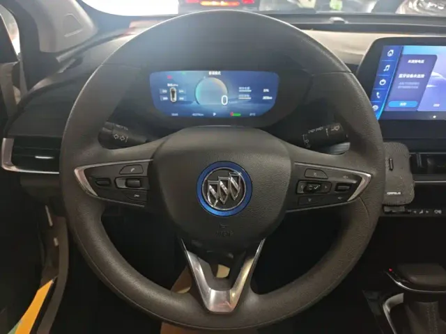 Buick Velite 6 — Фото автомобиля 10
