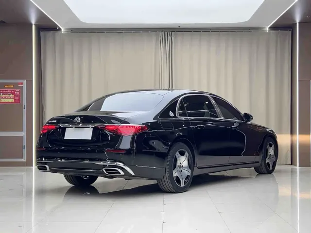 Mercedes-Benz Maybach S-Class — Фото автомобиля 11