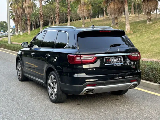 Hongqi HS7 — Фото автомобиля 13