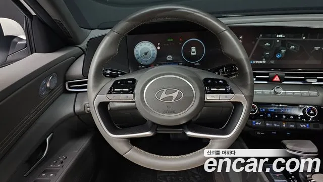 Hyundai AVANTE Новый Avante (CN7) — Фото автомобиля 15