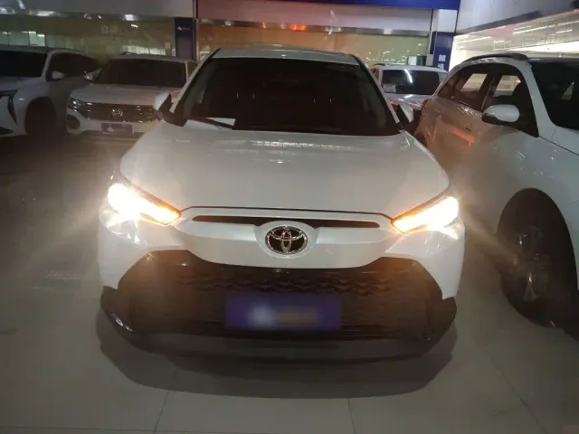 Toyota Frontlander — Фото автомобиля 2