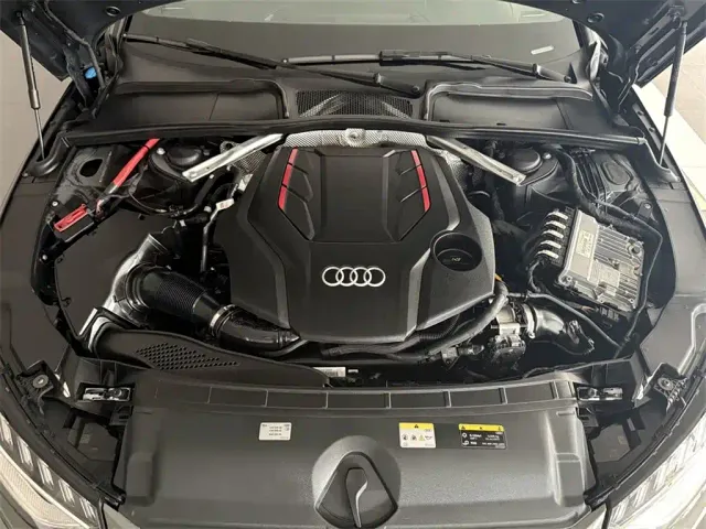Audi S4 — Фото автомобиля 8