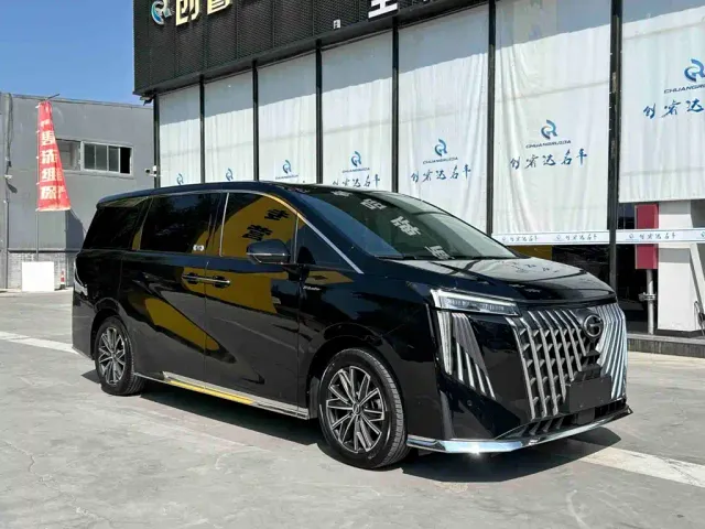 GAC Trumpchi M8 — Фото автомобиля 3