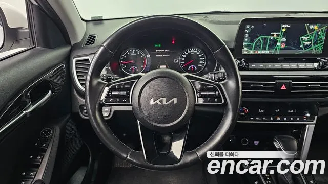 Kia Seltos Seltos Бензин 1.6 турбо 2WD — Фото автомобиля 15