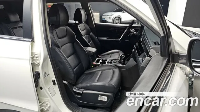 KG_Mobility_Ssangyong KORANDO — Фото автомобиля 10