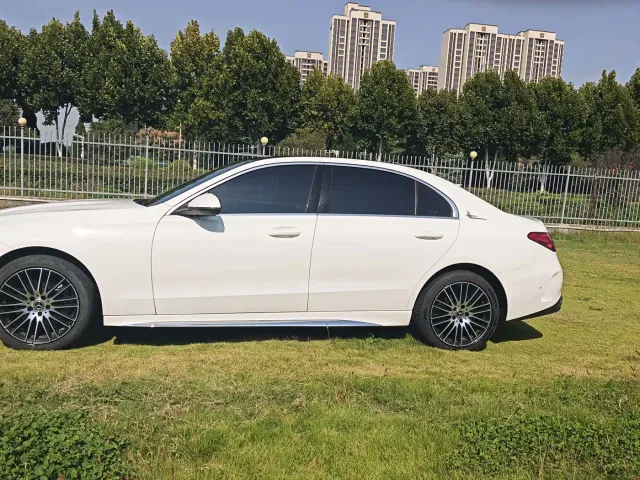 Mercedes-Benz C-Class — Фото автомобиля 3