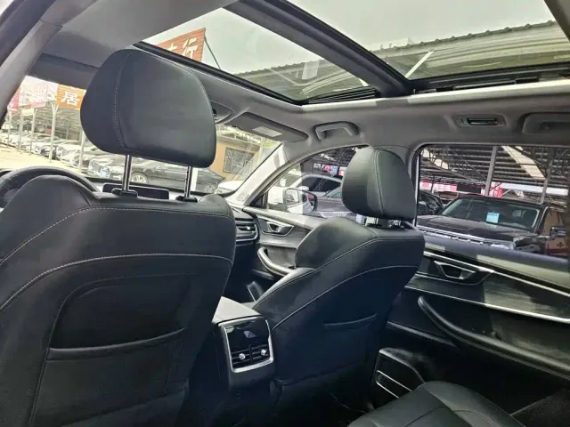 Chery Tiggo 8 — Фото автомобиля 10