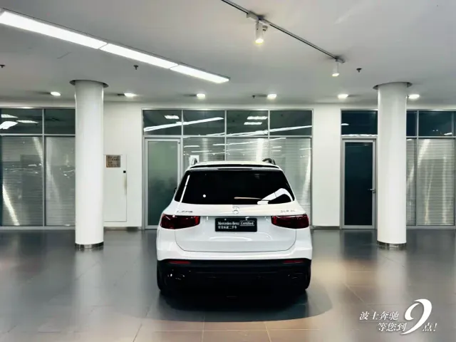 Mercedes-Benz GLB AMG — Фото автомобиля 5
