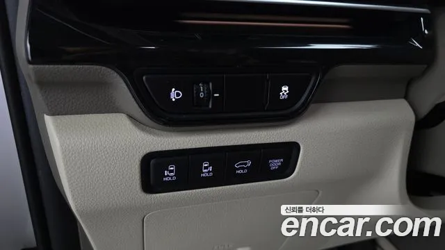 Kia Carnival 4th Gen — Фото автомобиля 27