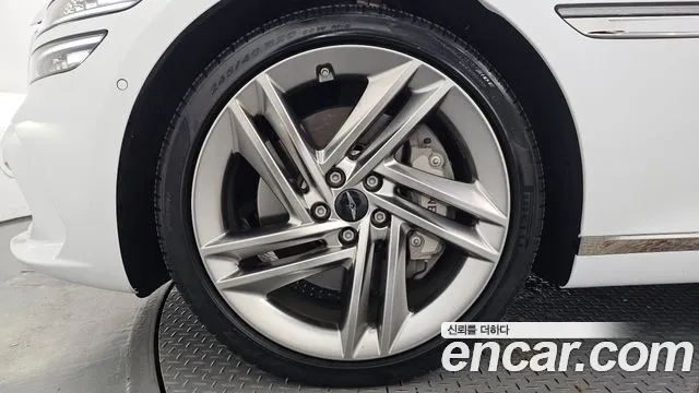 Genesis G80 RG3 — Фото автомобиля 5