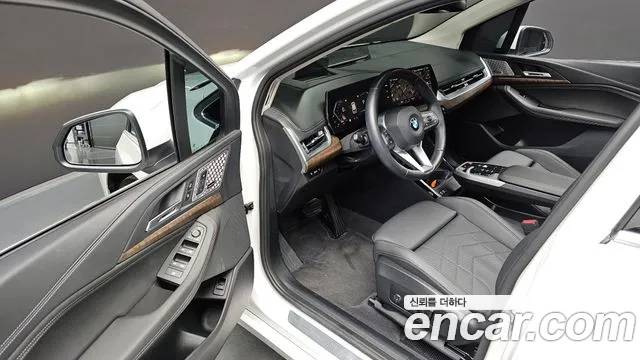 BMW 2-Series — Фото автомобиля 12