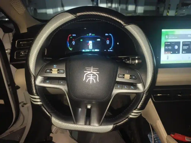 BYD Qin L — Фото автомобиля 6