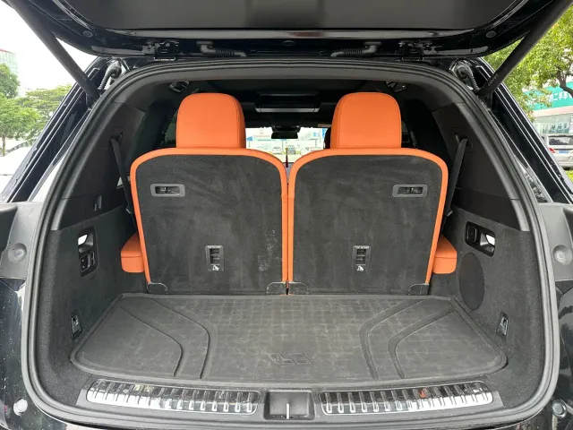 Li Auto L8 — Фото автомобиля 14