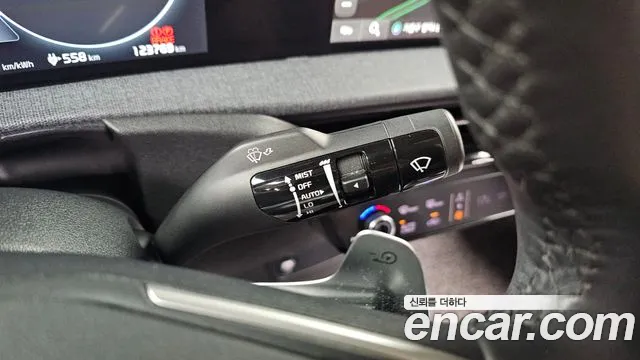 Kia EV6 — Фото автомобиля 25