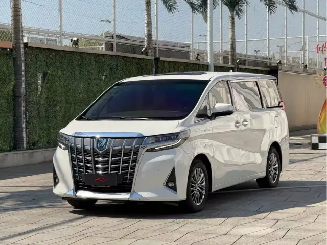 Фотография автомобиля — Toyota Alphard