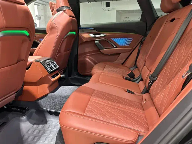 Audi Q5L — Фото автомобиля 15
