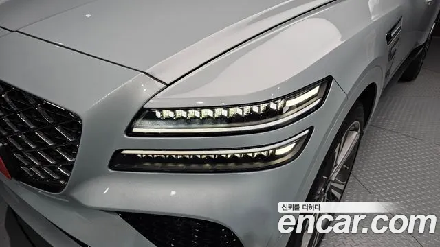 Genesis GV80 — Фото автомобиля 22