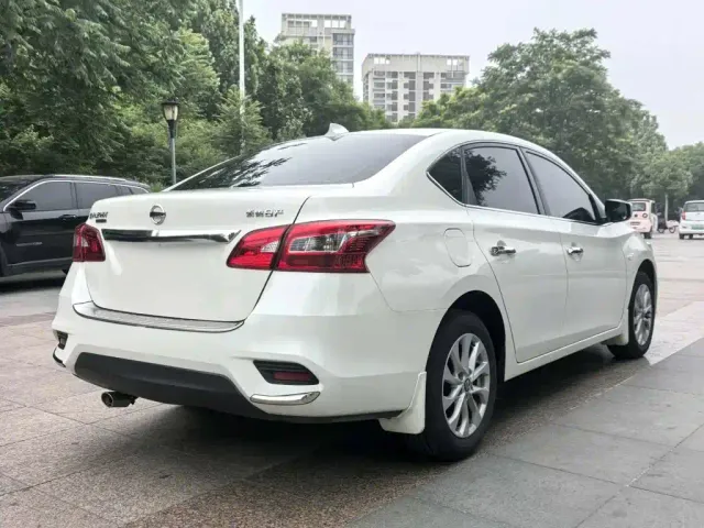Nissan Sylphy — Фото автомобиля 4