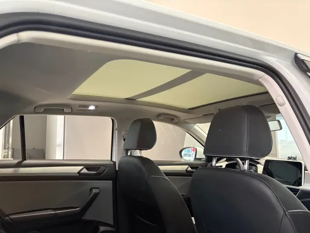 Volkswagen Volkswagen T-ROC 2024 280TSI DSG 2WD Time Edition — Фото автомобиля 16