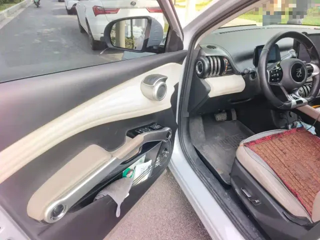 BYD Yuan PLUS — Фото автомобиля 17