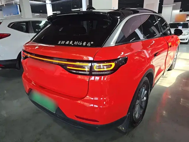 Leapmotor C11 — Фото автомобиля 6