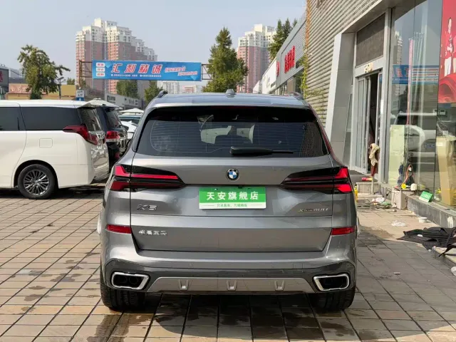 BMW X5 — Фото автомобиля 18
