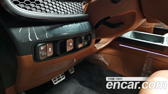 Kia Tasman Tasman 2.5T Бензин 4WD — Фото автомобиля 12