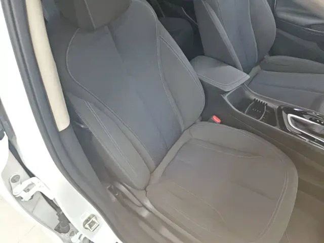 Buick Encore — Фото автомобиля 24