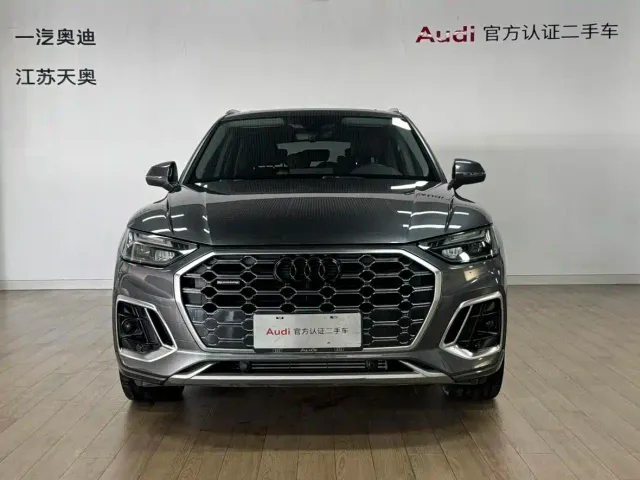 Audi Q5L — Фото автомобиля 2