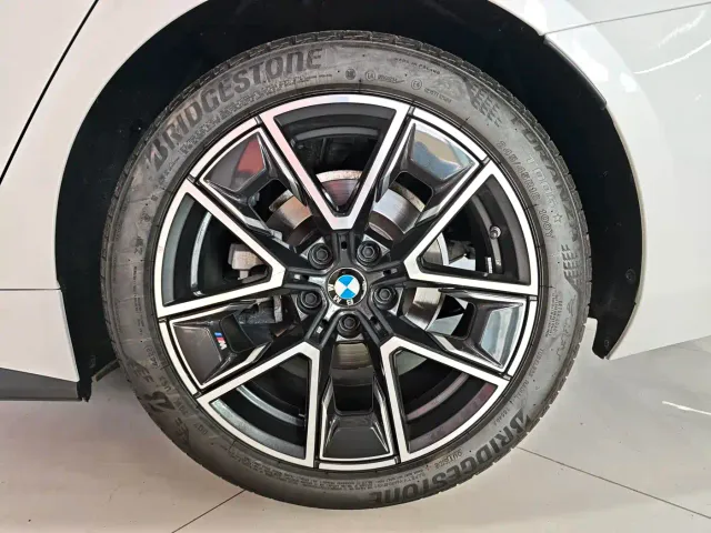 BMW 4 Series — Фото автомобиля 14