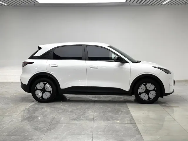 Geely Starry Wish — Фото автомобиля 8