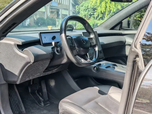 Nio ET5 Touring — Фото автомобиля 12