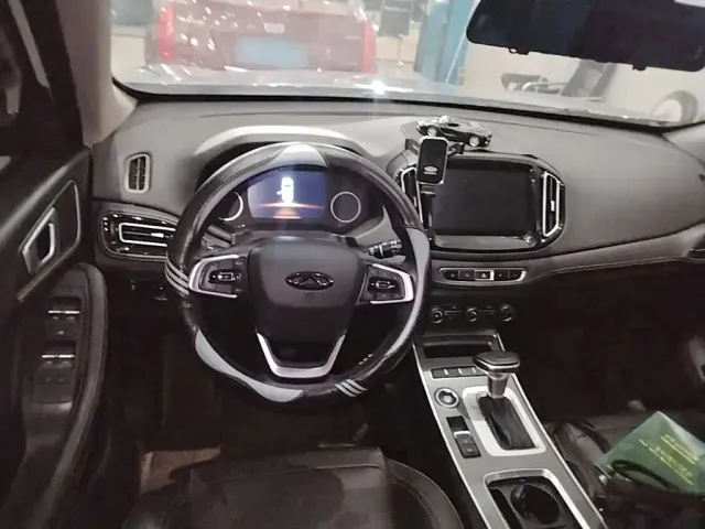 Chery Tiggo 7 — Фото автомобиля 10