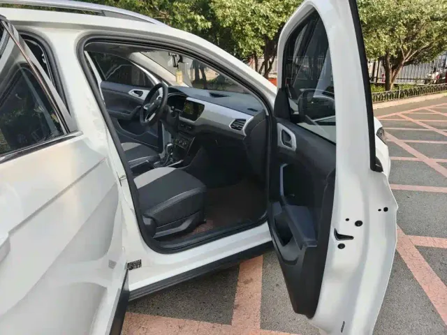 Volkswagen Tanying 2021 1.5L Automatic Smart Connect Edition — Фото автомобиля 13