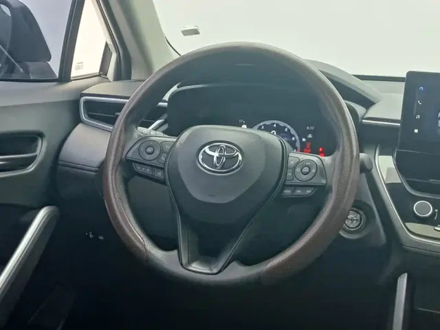 Toyota Corolla Cross — Фото автомобиля 8