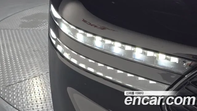 Genesis G90 — Фото автомобиля 16