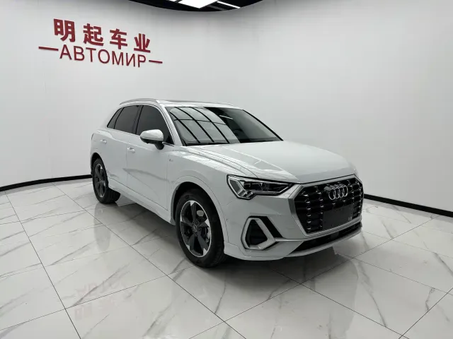 Audi Q3 — Фото автомобиля 3
