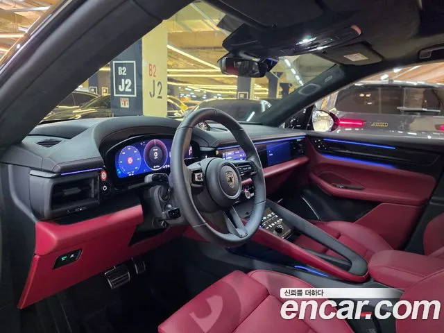 Porsche Macan — Фото автомобиля 9