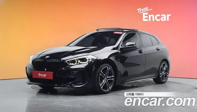Фотография автомобиля — BMW 1 Series