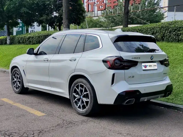 BMW X3 — Фото автомобиля 4
