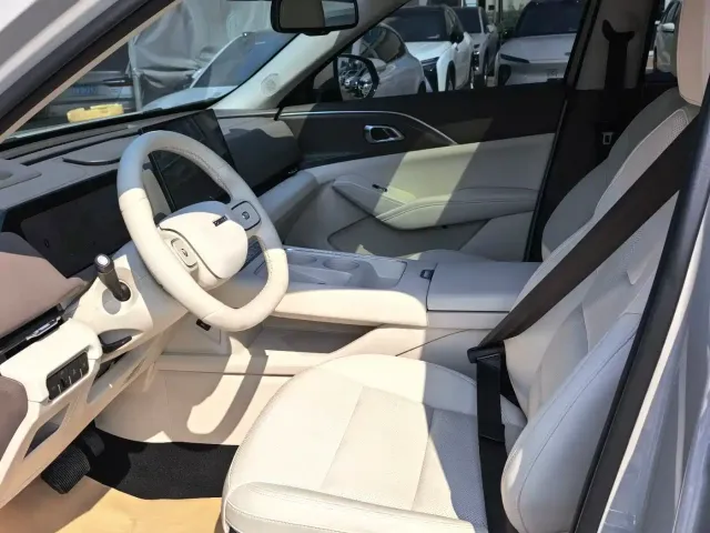 Haval Haval Xiaolong MAX 2025 Hi4 165 Ultra Smart Drive Edition — Фото автомобиля 7