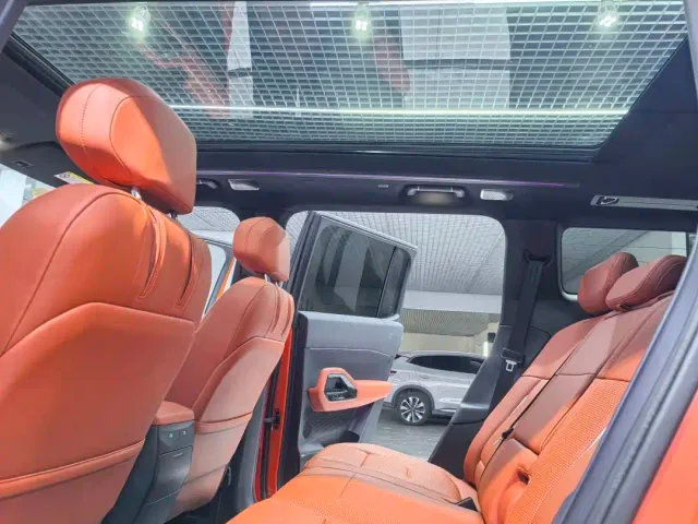 Ford Mustang NEV — Фото автомобиля 8