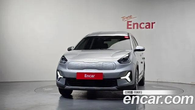 Kia Niro Niro Plus Air — Фото автомобиля 3