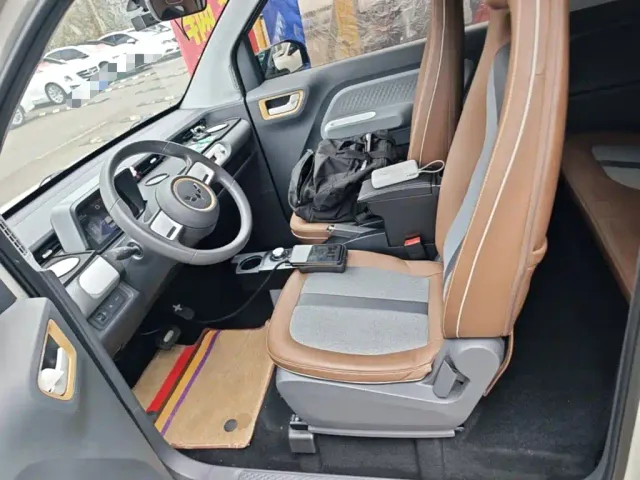 Wuling Hongguang Mini EV — Фото автомобиля 14