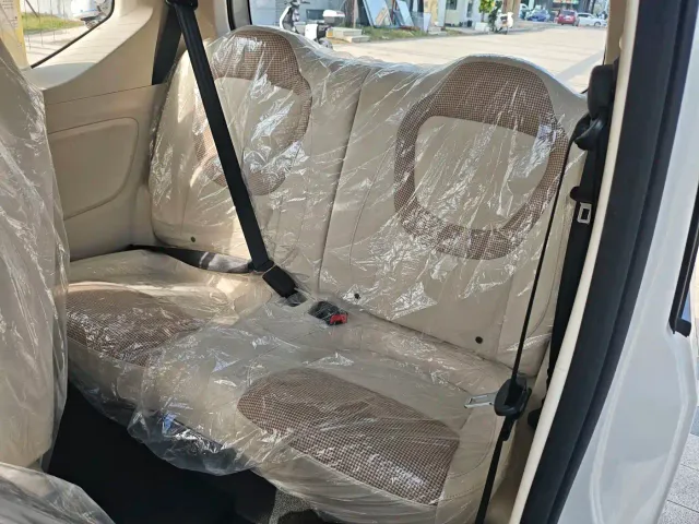 Wuling Hongguang Mini EV — Фото автомобиля 23
