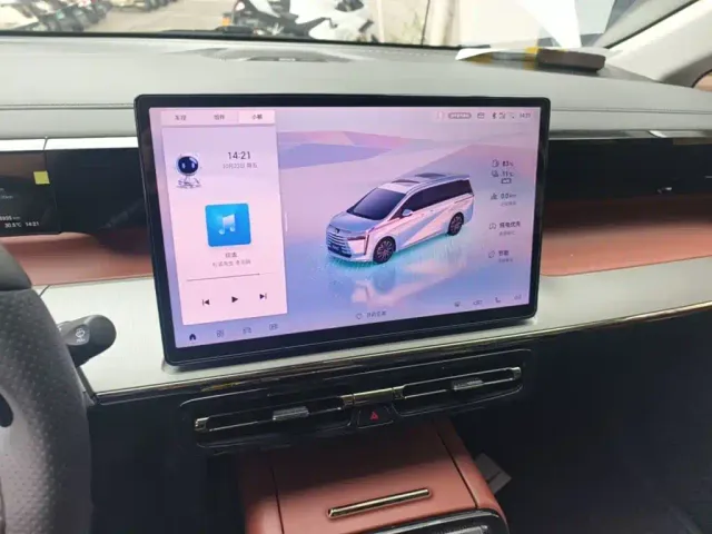 GAC Trumpchi E8 — Фото автомобиля 12