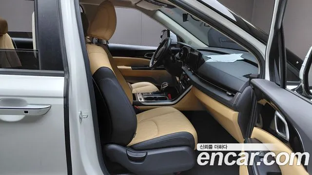 Kia Canival Carnival 4 поколение Бензин 11 мест Prestige — Фото автомобиля 26