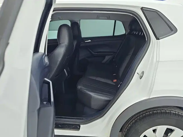 Volkswagen Tharu — Фото автомобиля 11