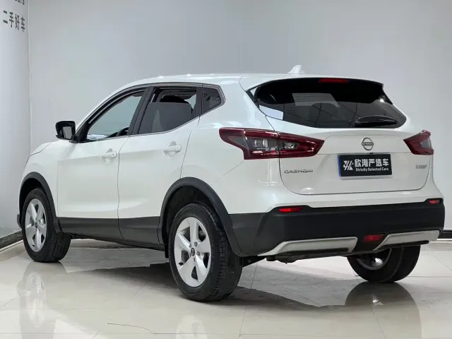 Nissan Qashqai — Фото автомобиля 6
