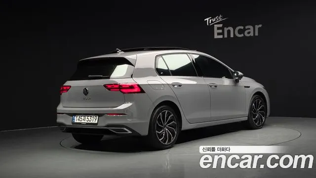 Volkswagen Golf Golf 8 поколение 2.0 TDI Prestige — Фото автомобиля 2